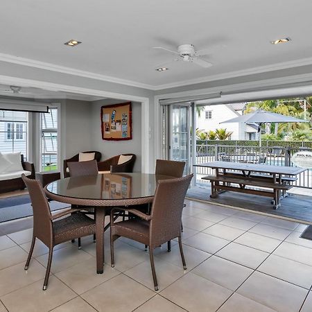 Russell Cottages - Russell Holiday Home エクステリア 写真