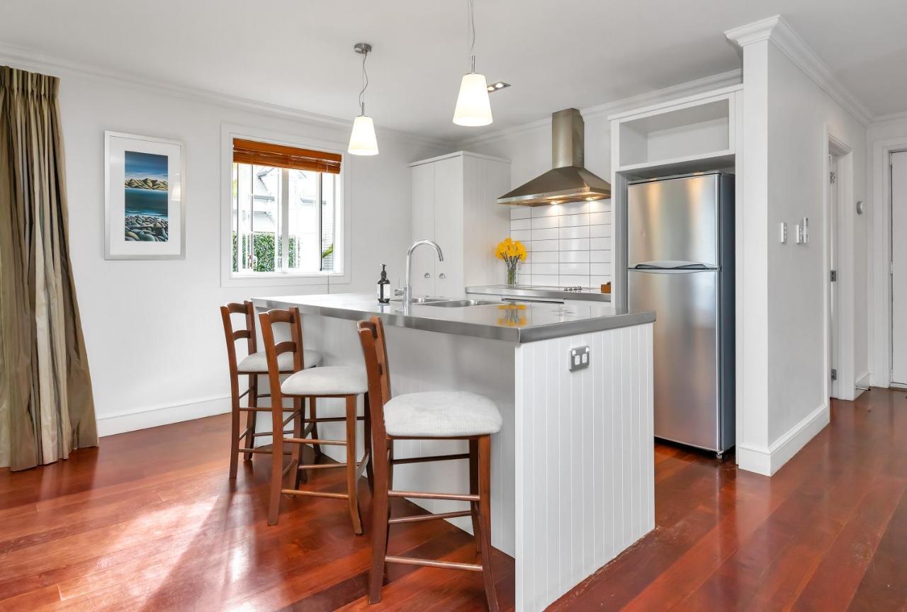 Russell Cottages - Russell Holiday Home エクステリア 写真