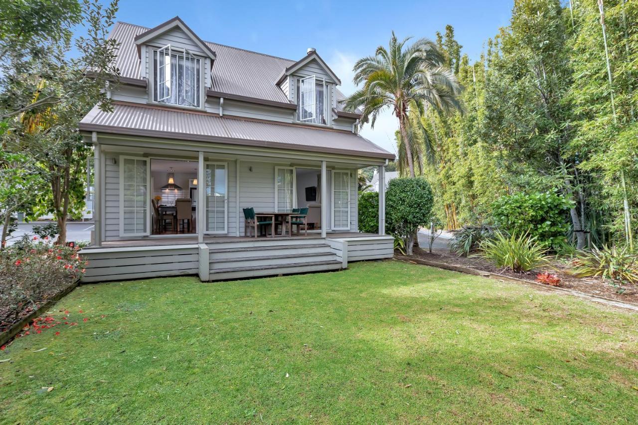 Russell Cottages - Russell Holiday Home エクステリア 写真