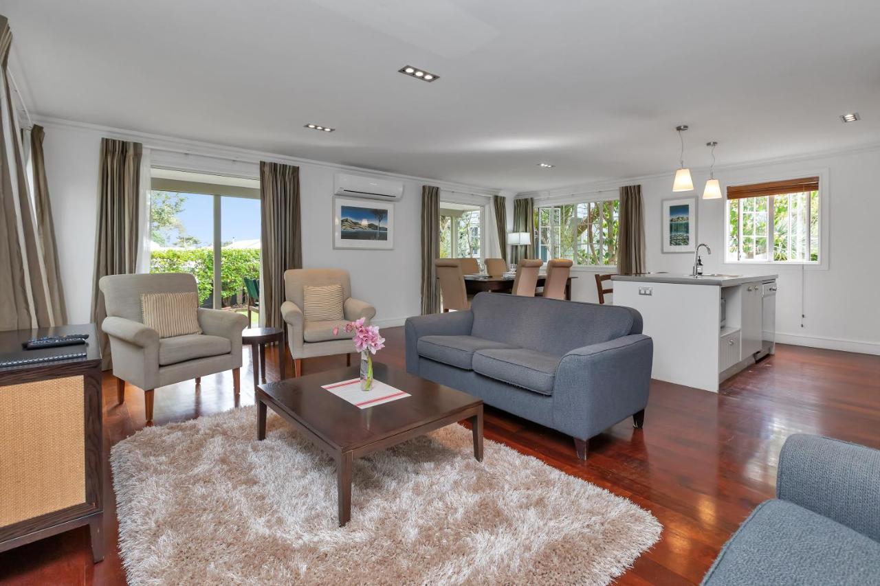 Russell Cottages - Russell Holiday Home エクステリア 写真