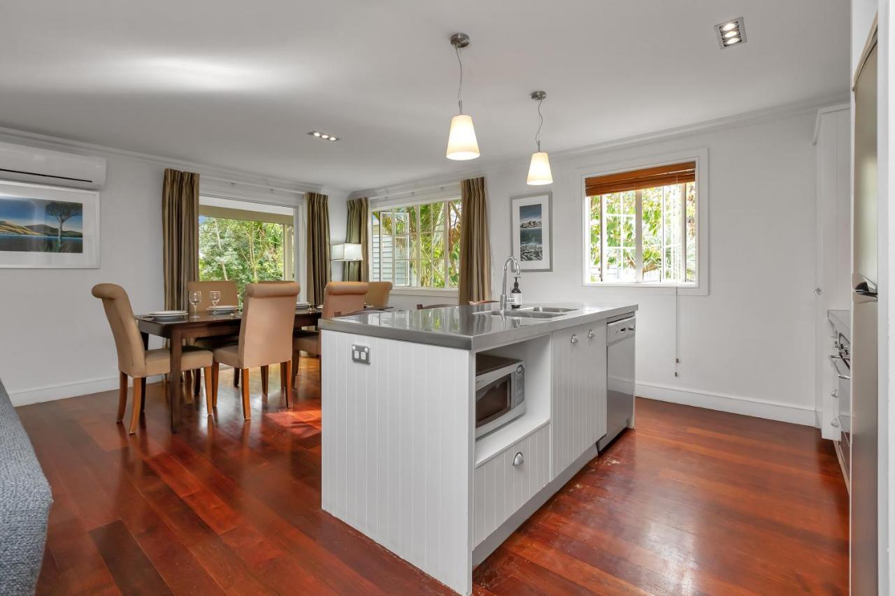 Russell Cottages - Russell Holiday Home エクステリア 写真