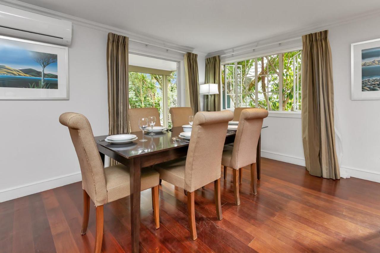 Russell Cottages - Russell Holiday Home エクステリア 写真